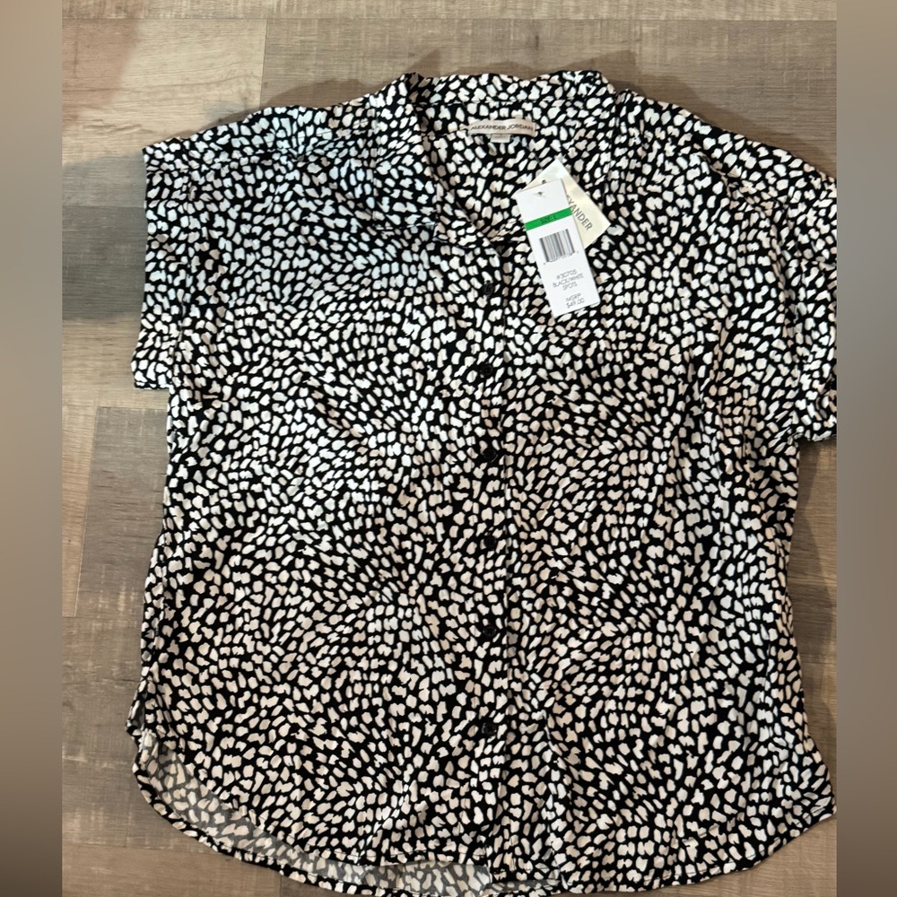 NWT Alexander Jordan Large top black and white blouse